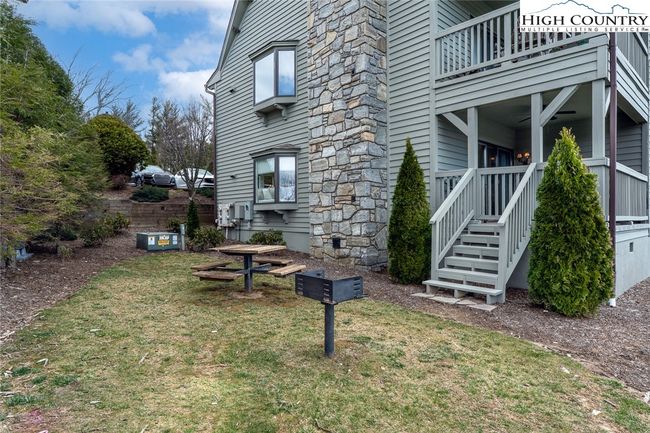 ROBIN-2 - 934 Chetola Lake Drive, Condo with 2 bedrooms, 2 bathrooms and null parking in Blowing Rock NC | Image 35