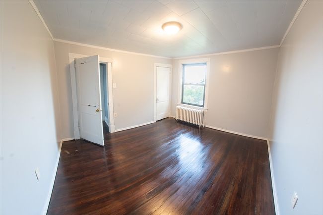 Floor 1 Bedroom 2 | Image 8