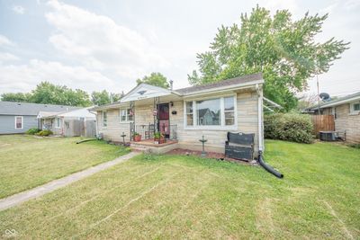 306 E Brown Street, House other with 3 bedrooms, 1 bathrooms and null parking in Seymour IN | Image 2