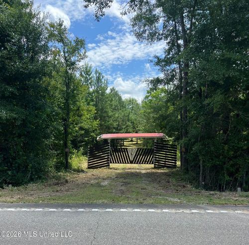9688 Highway 11, Poplarville, MS, 39470-4073 | Card Image