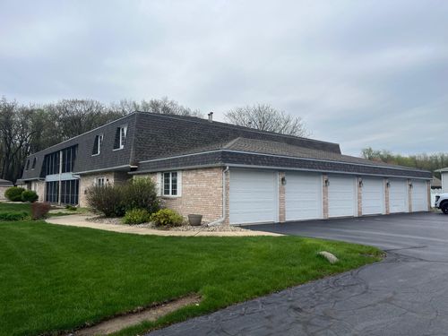 1b-772 Hidden Oak Trail, Hobart, IN, 46342 | Card Image