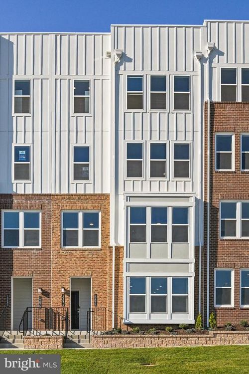 19874 Yellow Daisy Ter, ASHBURN, VA, 20147-3039 | Card Image