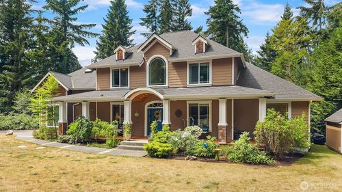4046 Rachel Rd, Clinton, WA, 98236-9433 | Card Image