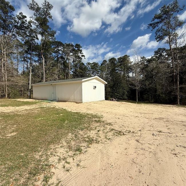 205 Charles Keys Rd, House other with 1 bedrooms, 2 bathrooms and null parking in Livingston TX | Image 6