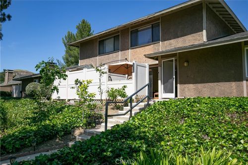 28729 Conejo View Dr, Agoura Hills, CA, 91301-3375 | Card Image