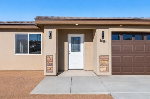 1805 Coronado Dr, Bullhead City, AZ, 86442-5028 | Card Image