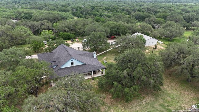 6840 S Loop 1604 W, House other with 3 bedrooms, 3 bathrooms and null parking in Von Ormy TX | Image 42