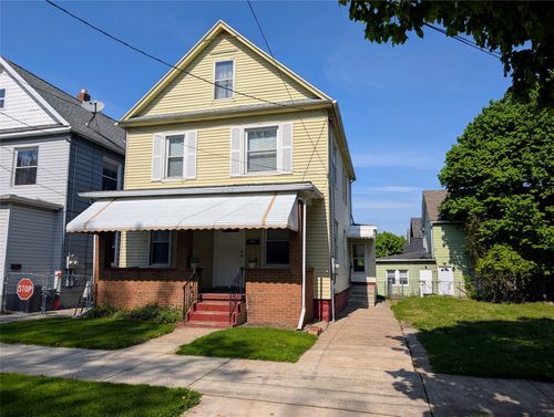 125 Parade St, Erie, PA, 16507-1638 | Card Image