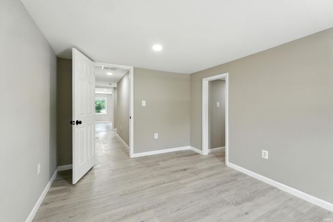 1025 S Gallatin St, House other with 5 bedrooms, 2 bathrooms and null parking in Marion IN | Image 22