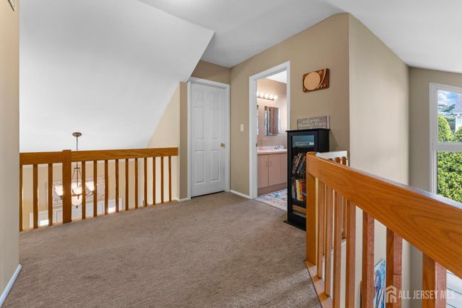 9 Amara Ct, House other with 3 bedrooms, 3 bathrooms and null parking in Old Bridge NJ | Image 19