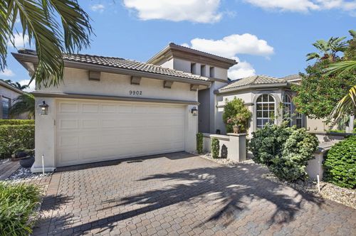 9902 Via Elegante, Wellington, FL, 33411-6558 | Card Image