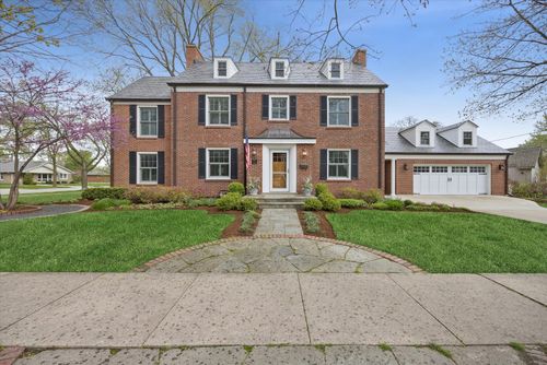 545 S Brainard Ave, La Grange, IL, 60525-6107 | Card Image