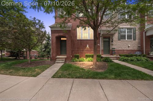 27928 Hopkins Dr, Novi, MI, 48377-2564 | Card Image