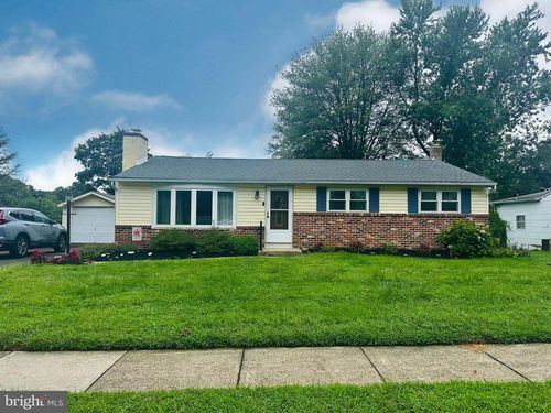 2006 Herrick Ave, Feasterville Trevose, PA, 19053-2423 | Card Image