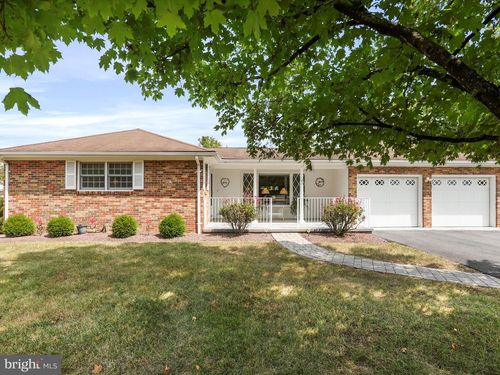 103 Craig Dr, STEPHENS CITY, VA, 22655-2368 | Card Image