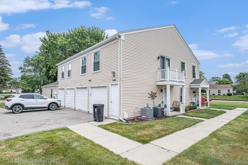 1445 Steeple Chase Ct, Davison, MI, 48423-2220 | Card Image