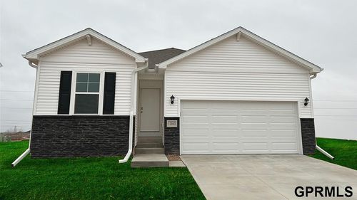 7124 S 205th St, Gretna, NE, 68028-8129 | Card Image