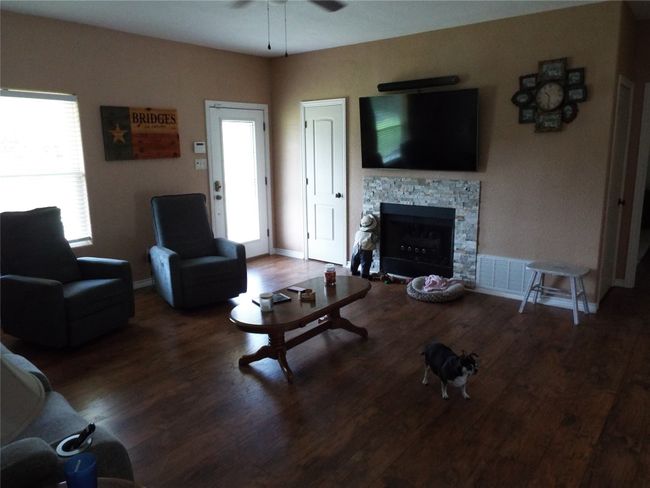 721 Midway Rd, House other with 3 bedrooms, 2 bathrooms and null parking in Tool TX | Image 23