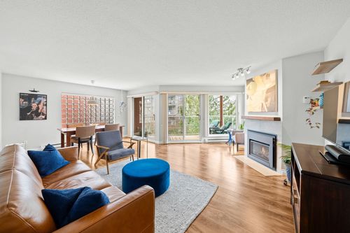 307-1240 Quayside Drive, New Westminster, BC, V3M6H1 | Card Image