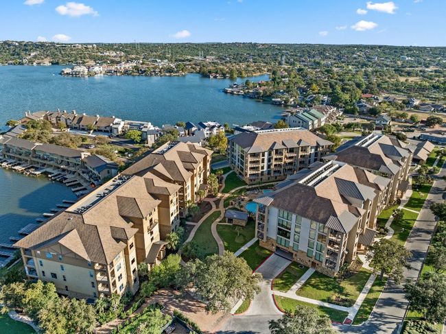 9501 - 84 Island Dr, Condo with 3 bedrooms, 3 bathrooms and 2 parking in Horseshoe Bay TX | Image 36