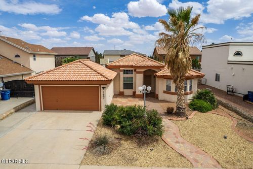 12804 Tierra Karla Dr, El Paso, TX, 79938-5312 | Card Image