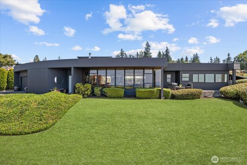 18208 Ridgefield Rd Nw, Shoreline, WA, 98177-3222 | Card Image
