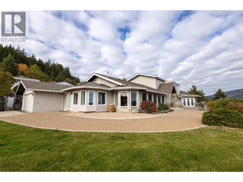 3510 Gates Road, West Kelowna, BC, V4T1A2 | Card Image