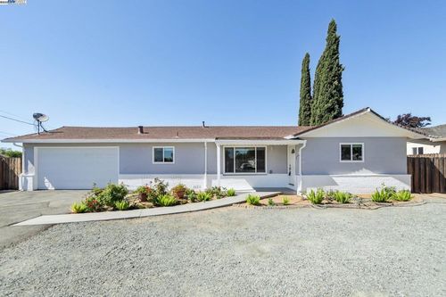 1160 W Cypress Rd, Oakley, CA, 94561-2042 | Card Image