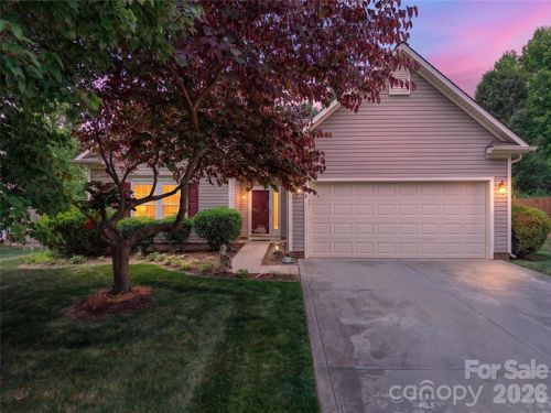 140 Gabriel Dr, Mooresville, NC, 28115-9400 | Card Image