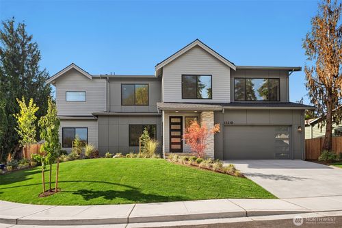13216 Ne 129th Place, Kirkland, WA, 98034 | Card Image