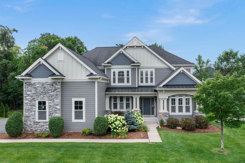 715 Lilium Trl, Medina, MN, 55340-4442 | Card Image