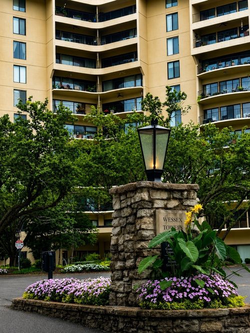 208-6666 Brookmont Ter, Nashville, TN, 37205-4633 | Card Image