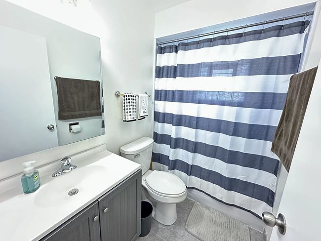 6941 W 106 Th Pl, House other with 3 bedrooms, 2 bathrooms and 4 parking in Worth IL | Image 14