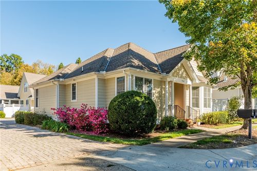9300 Amberleigh Cir, North Chesterfield, VA, 23236-1499 | Card Image