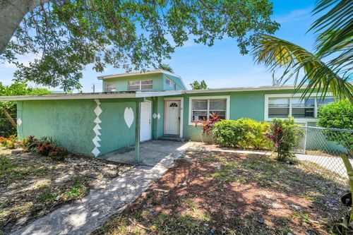 111 Ocean Parkway, Boynton Beach, FL, 33435 | Card Image