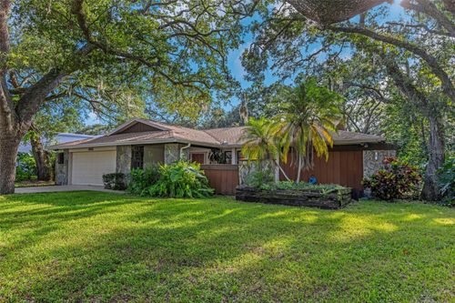 943 Spanish Oaks Blvd, PALM HARBOR, FL, 34683-6634 | Card Image