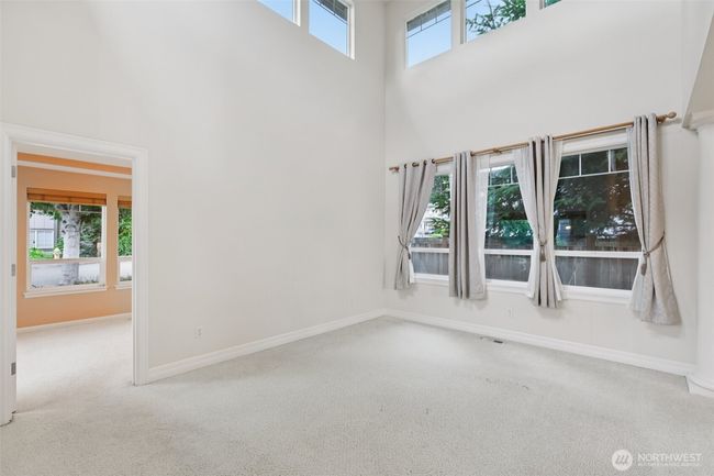 3301 Monterey Ct Ne, House other with 4 bedrooms, 3 bathrooms and 3 parking in Renton WA | Image 8