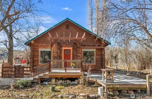 75 Purtteman Gulch Rd, Chelan, WA, 98816-9530 | Card Image