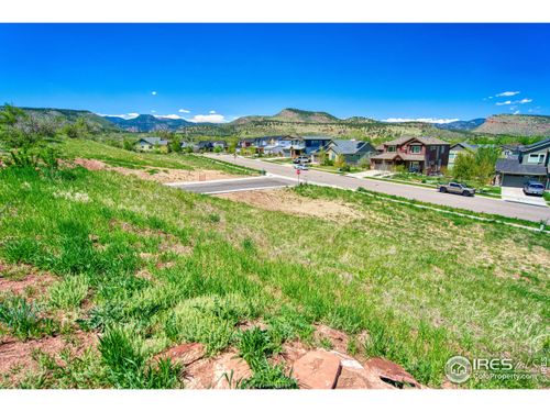 346 Mcconnell Dr, Lyons, CO, 80540-3805 | Card Image