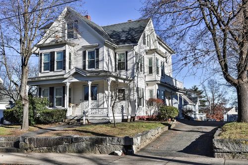 21 Felton St, Hudson, MA, 01749-2253 | Card Image