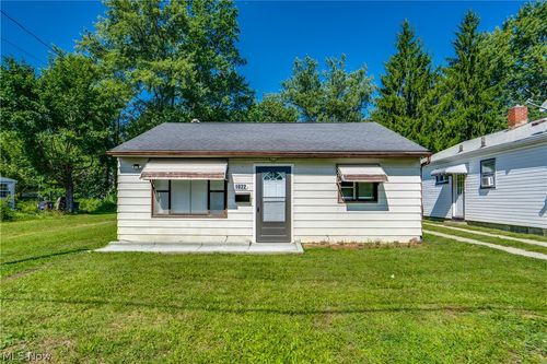 1022 Merton Ave, Akron, OH, 44306-2312 | Card Image