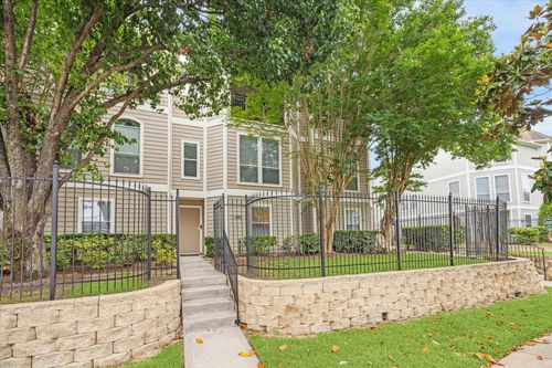 1244 W 18th St, Houston, TX, 77008-3343 | Card Image