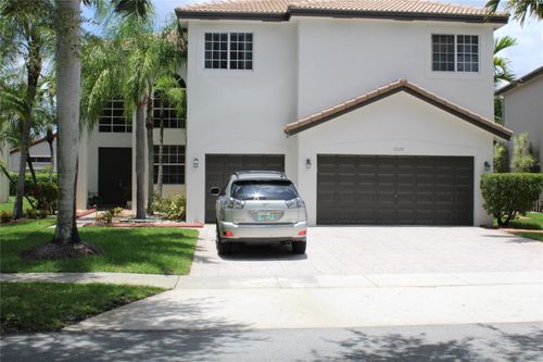 2028 Sw 176th Ter, Miramar, FL, 33029 | Card Image