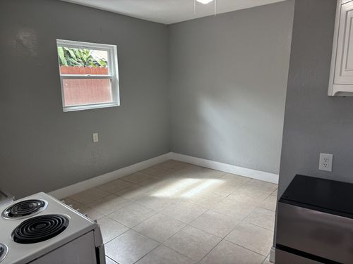 3716 Nw 213th St, Miami Gardens, FL, 33055-1159 | Card Image