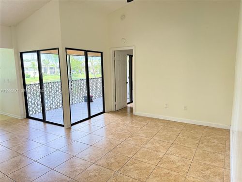 1021e-1021 Adams Ave, Homestead, FL, 33034 | Card Image