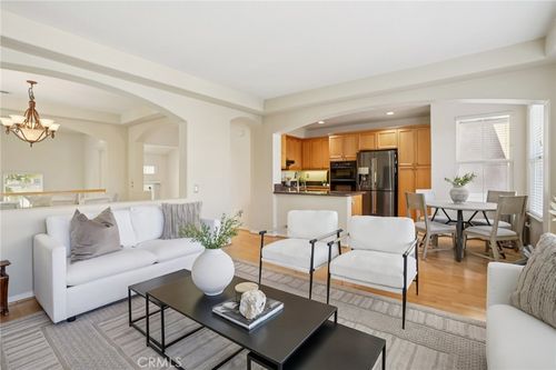 unit-405-2889 Plaza Del Amo, Torrance, CA, 90503-7385 | Card Image