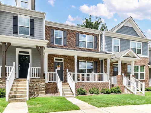 2005 Laurel Village Cir, Belmont, NC, 28012-9667 | Card Image