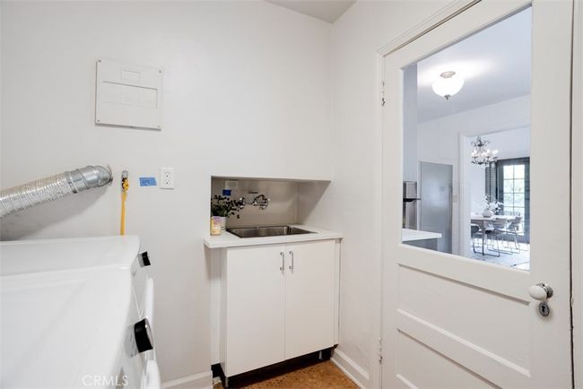 2256 Bronson Hill Dr, House other with 2 bedrooms, 2 bathrooms and 2 parking in Los Angeles CA | Image 25