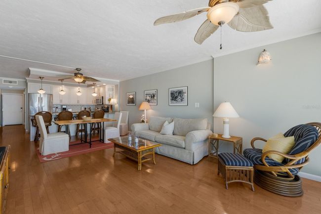 UNIT-204 - 5300 Gulf Dr, Condo with 2 bedrooms, 2 bathrooms and null parking in Holmes Beach FL | Image 26