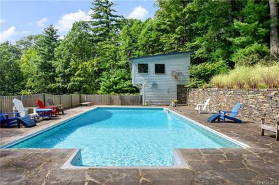 238 The Middle Way, House other with 4 bedrooms, 3 bathrooms and null parking in Woodstock NY | Image 2